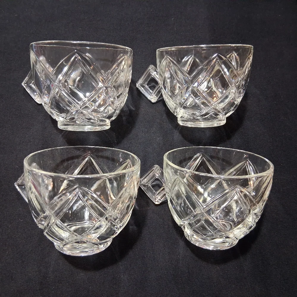 Vintage Colony Diamond Block Lattice Clear Glass Teacups Punch Pitman-Dreitzer